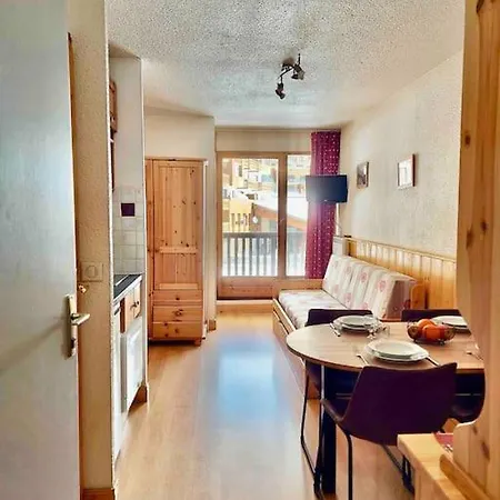 Lovely Flat For 4 - One Bedroom * 발토랑스